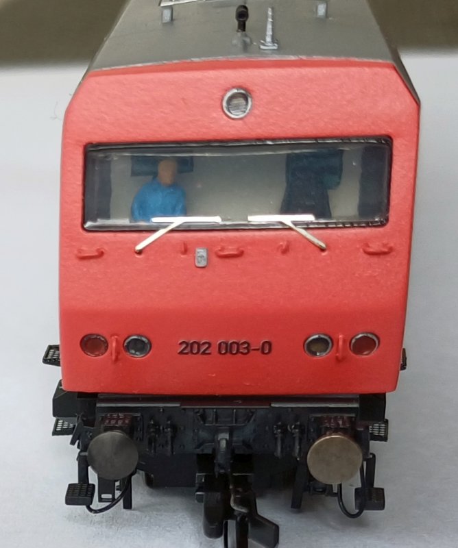 DE2500_Führerstand.jpg