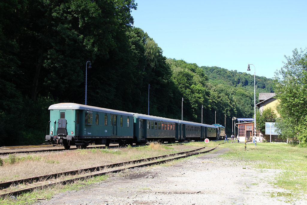 IMG_2292-Benesov-n-P-CSD-Personenzug-Regelverkehr.JPG