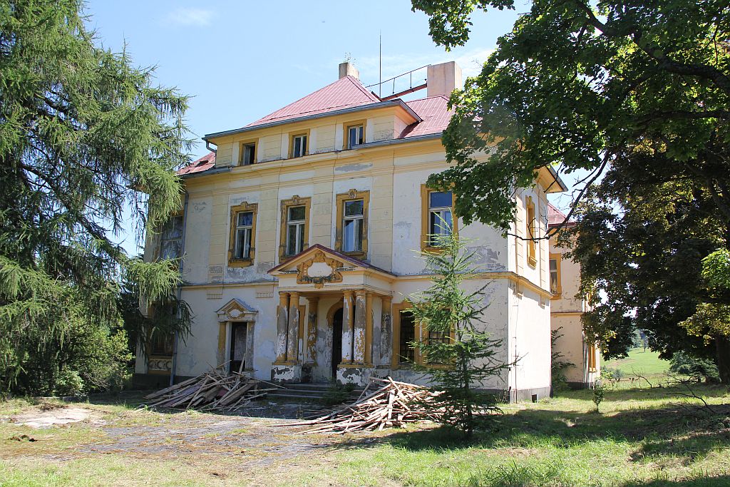 IMG_5772-Kallova-tovarna-Villa.JPG