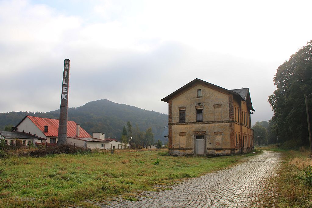 IMG_7706-Kamenicky-Senov-Bahnhof.JPG