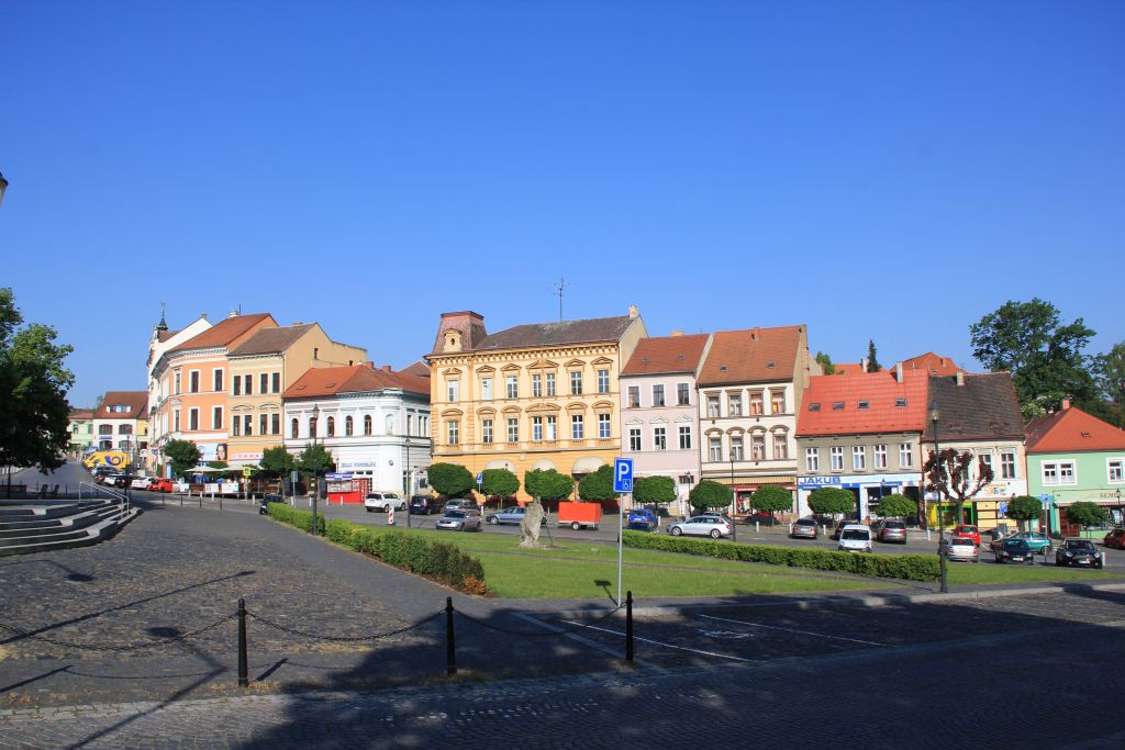 IMG_8244-Roudnice-Marktplatz.JPG