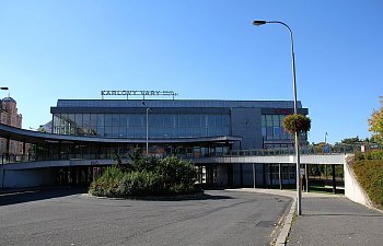 IMG_5593-Karlsbad-unterer-Bahnhof.JPG