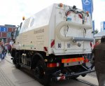 2012mb-unimog-u400cmar-zweiweg-schienenreiniger-innotrans2012-004.jpg