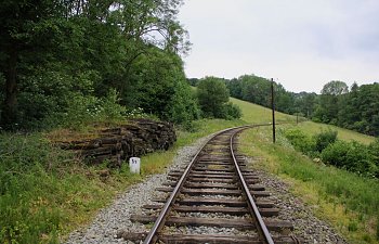 IMG_8563-Strecke-Museumsbahn-bei-Zubrnice.JPG