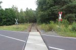 0507boernichen-schlepzig-bahnhof-bahnuebergang.jpg