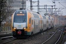 ET 445.110 ODEG RE 2 nach Cottbus Berlin Hbf.jpg