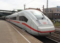 db-ice4-0812-060-3.jpg