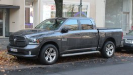 usa-dodge-ram1500-001.jpg