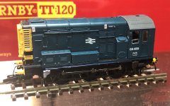 Hornby_Class_08_08489.jpg