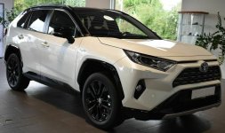 RAV4-showroom.jpg