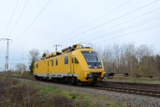 711 122-2 Rbf Berlin-Wuhlheide.jpg