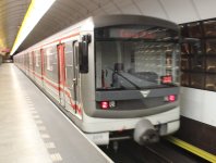 metro81-71m-b-linie.jpg