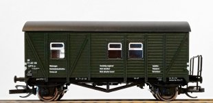 Güterwagen, ''Bauzugwagen 401'' - Wohnwagen, gedeckt, Bauart Oppeln der DR, EP.III - 01 - Art....jpg