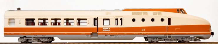 Triebzug BR175, Bauart Görlitz, der DR EP.IV - 04 -, VTb 175 012-4, Art.-Nr. Kres, SET 51003300.jpg