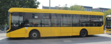 berlin2022ebusco2-2lf02.jpg