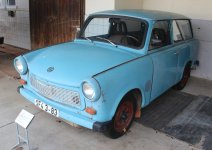 0202-1979trabant601universal.jpg