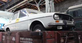 zzzz1975dacia1300.jpg