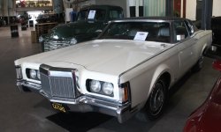 1971lincoln-continental-mk3.jpg