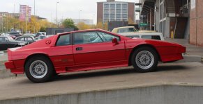 lotus-esprit-turbo-hc.jpg