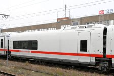 WRz 73 80 88-91 106-5 Bf Berlin-Lichtenberg.jpg