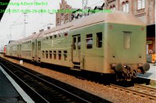 SD PW 26-25-060-3 DBv 26-25-059-5 DBv 26-25-058-1 DBv 26-25-057-9 DBv Bahnhof C.jpg