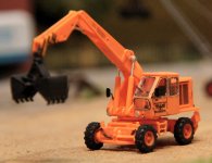 Bagger T174-2 orange (1).JPG