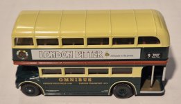 Oxford_LondonBus.jpg