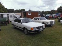 Audi 100.JPG