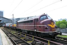 227 009-8 Bf Berlin Friedrichstraße(3).jpg