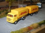 k-DHL.JPG